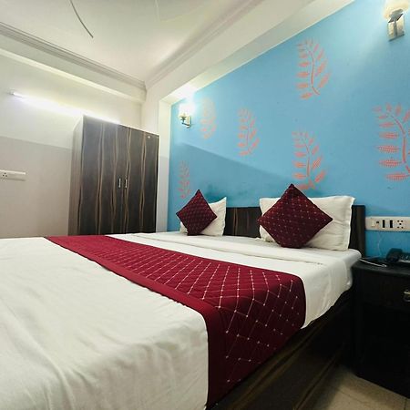 Hotel Galaxy Inn Near Delhi International Airport New Delhi Eksteriør bilde